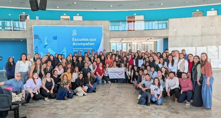 Programa “Escuelas que acompañan”