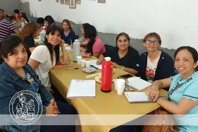 Los aspirantes desarrollaron trabajos en grupo.