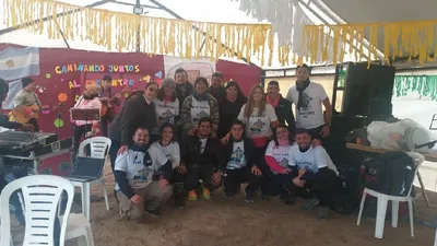 Parte del equipo organizador del campamento.
