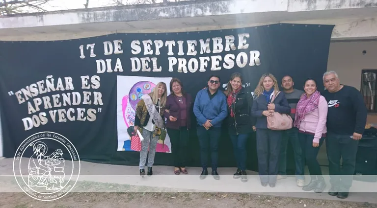 ¡FELIZ DÍA MAESTROS Y PROFESORES!