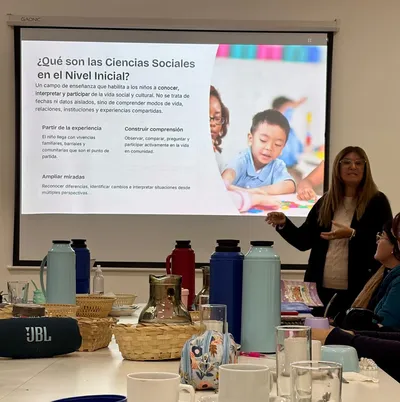 Presentación de las Bases y Lineamientos Curriculares para el Nivel Inicial