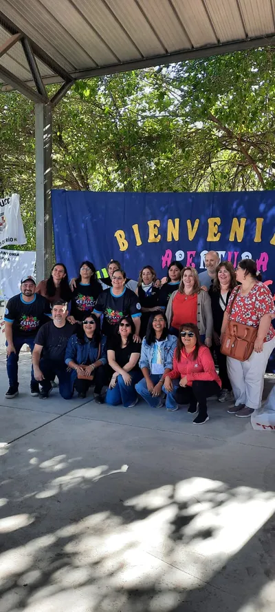 Agradecemos a los directivos de los colegios, que apoyan y acompañan el proyecto.